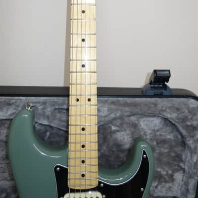Fender Stratocaster Electric Guitar 2017 MADE IN USA image 8