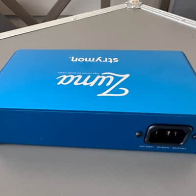 Strymon Zuma 9-Output High Current DC Power Supply 2016 - Present - Blue image 2
