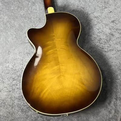 Hofner 1966 500/2 "Club Bass" -Sunburst- [1.96kg] Bild 2