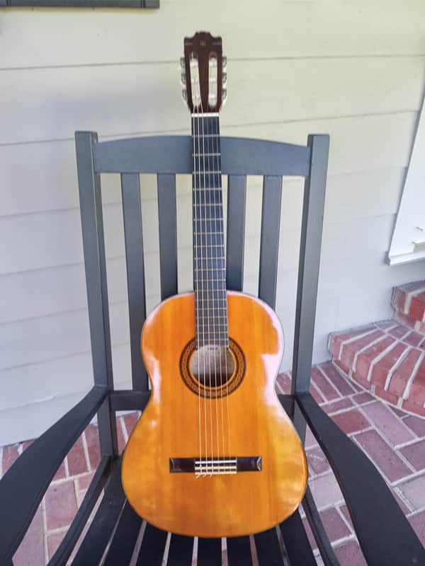 1979 Yamaha G225 Classical: $169 (75% Off MSRP!)