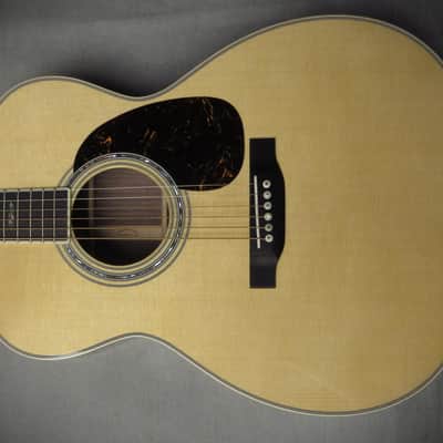 Martin J-40 2025 Natural image 1