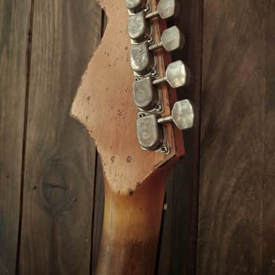 #202603 :: Baldman's Stratocaster set in Dirty Relic Olympic White over Metallic Wine Red : Vintage Aged image 22