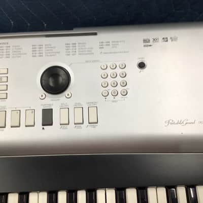 Yamaha DGX-520 image 4