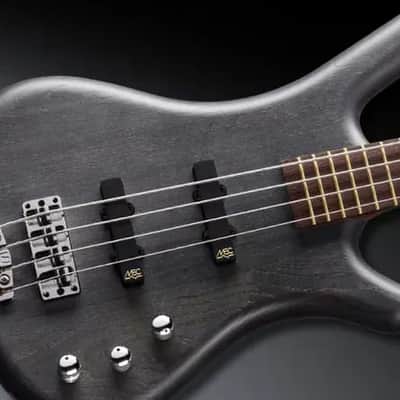Warwick Pro Series Corvette Standard-4 String-Active-Nirvana Black Transparent Satin image 5