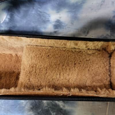 Vintage Alvarez Branded 16 inch Black Tan Plush Interior Hard Shell Guitar Case image 10