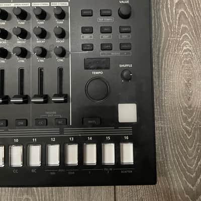 Roland TR-8S AIRA Rhythm Performer with Sample Playback 2018 - Present - Black image 4
