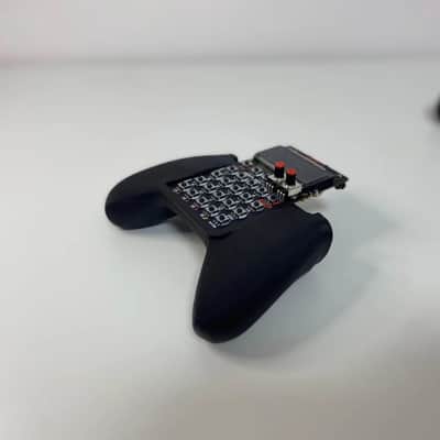 3D-Printed Controller Grip Case for Pocket Operator – Ergonomic Handheld Gamepad Design for Enhanced Gameplay image 3