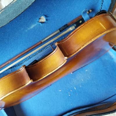 Lewis Model 125 sized 4/4 violin. Germany, Very Good Condition, w/ Case & Bow image 12