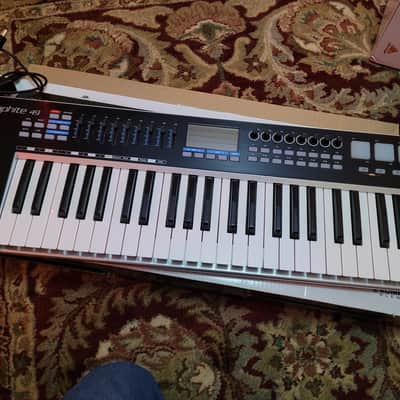 Samson Graphite 49 USB MIDI Keyboard Controller 2010s - Black/White