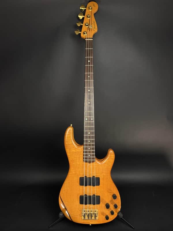 2001 Fender American Deluxe Zone Bass - Amber Bild 1