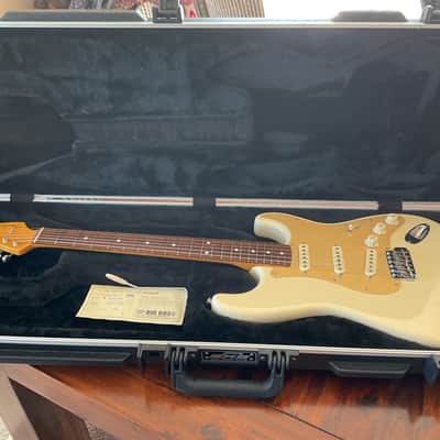 Fender MIJ Stratocaster ST62-60US Vintage White 2004 image 1