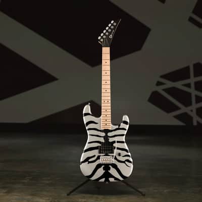 Charvel Super-Stock SD1 H 2PT M 6-String Right-Handed Electric Guitar with Alder Body and Maple Fingerboard (Silver Bengal) image 6