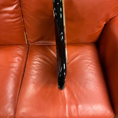 2008 Fender Custom Shop David Gilmour Stratocaster Relic Black over 3-Color Sunburst image 10