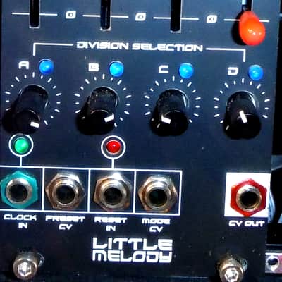 Frequency Central little Melody quanitised 2026 mint+- black/white image 9