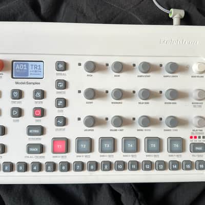 Elektron Model:Samples 2019 - 2020 - White image 2