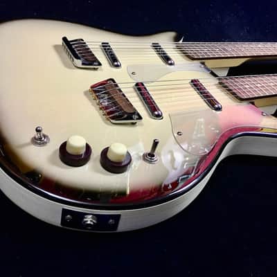 Danelectro 6/6 Gitarre/Bariton Blackburst image 3