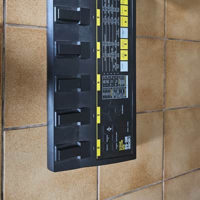 Boss ME-6B Bass Multiple Effects Pedal 1990s - Black and Yellow image 2