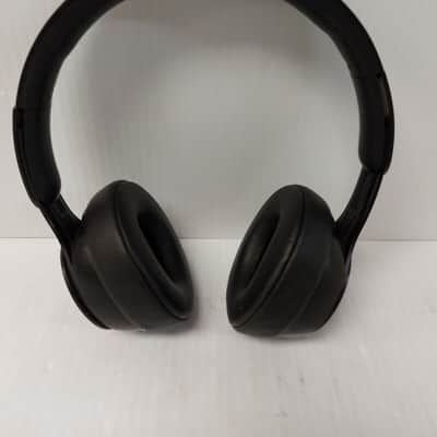 Beats By Apple A1881 Headphones image 9