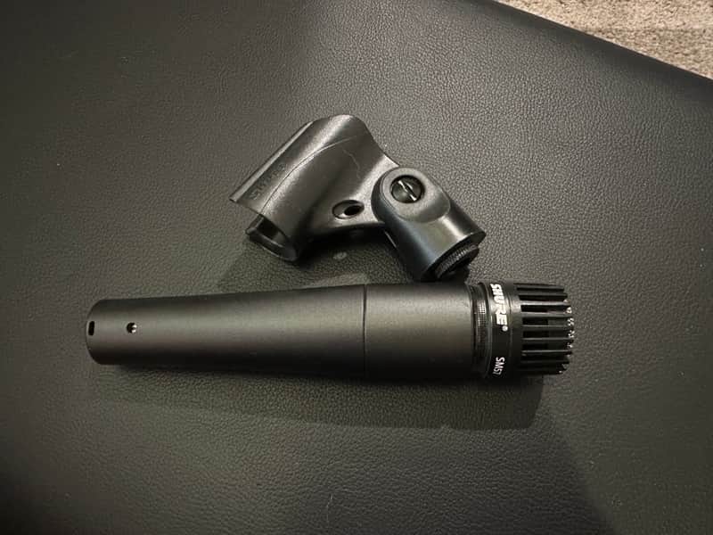 Shure SM57 Cardioid Dynamic Microphone (3 of 3) 1984 - Present - Black image 1