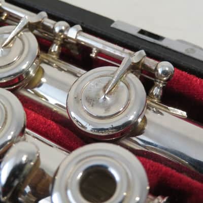Yamaha YFL-581 Open Hole In-Line G, Solid Silver Flute image 15