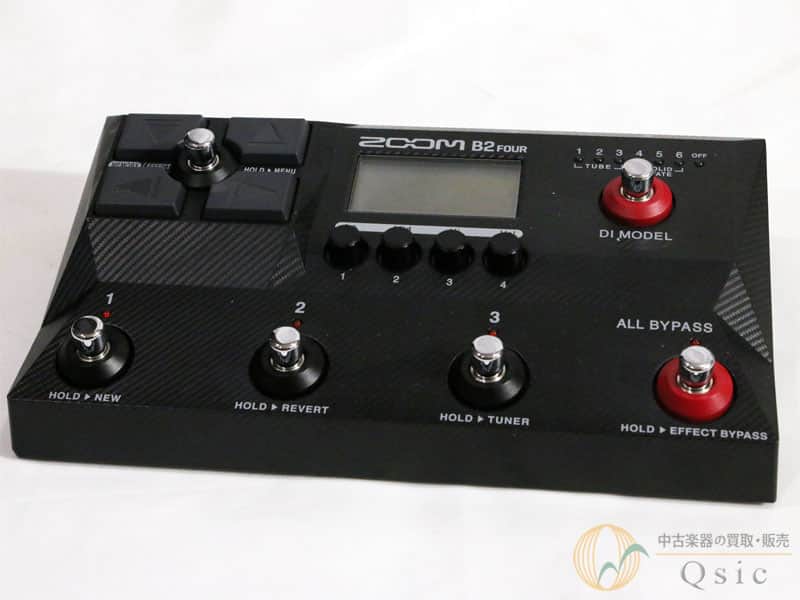 Zoom B2 Four