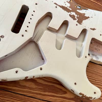 MJT Stratocaster Body, Aged, Reliced, Olympic White Over Three Tone Sunburst image 12