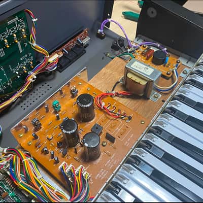Roland Juno-106 61-Key Programmable Polyphonic Synthesizer 1984 - 1985 - Black image 9