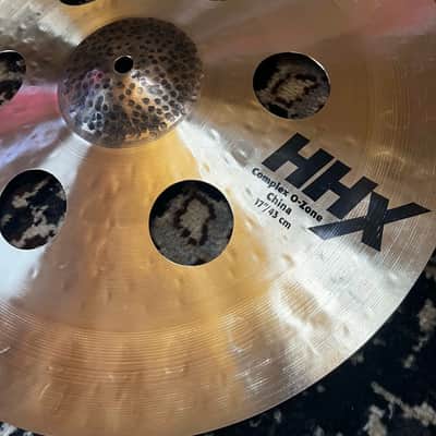 Sabian 17" HHX Complex O-Zone China Cymbal - Natural image 2