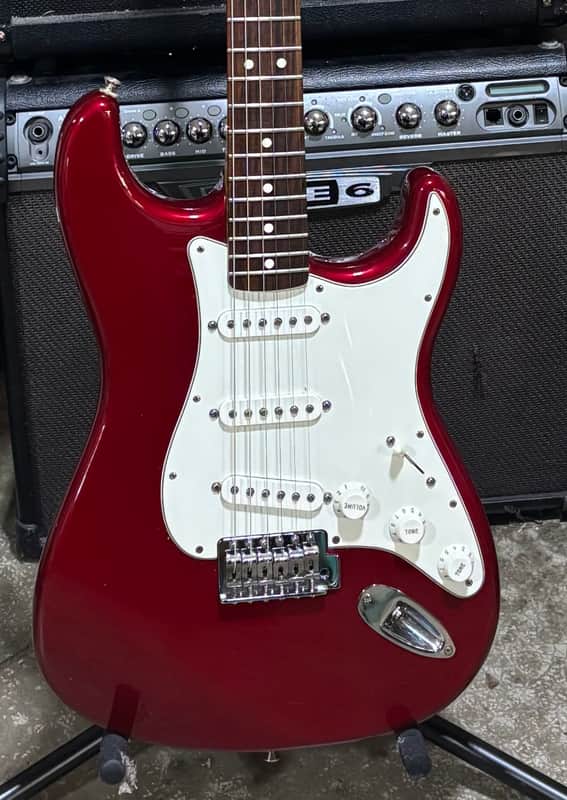 Fender Standard Stratocaster with Maple Fretboard 1998 - 2005 - Candy Apple Red image 1