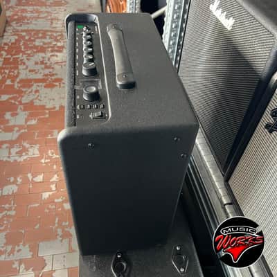 Fender Mustang Lt 50 image 4