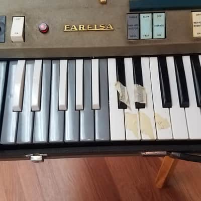 Farfisa Mini Compact combo organ 1960's image 3