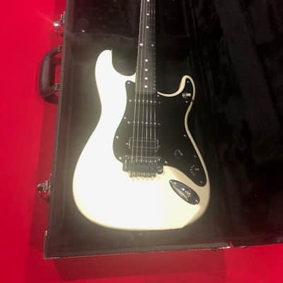 Hentor Sportscaster - Alex Lifeson - Rush image 8