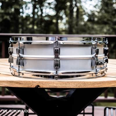 Ludwig Acrolite 5x14" 8-Lug - Pointed Blue/Olive Badge image 5