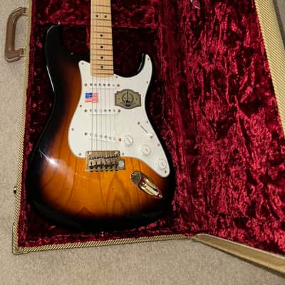 Fender 60th Anniversary Commemorative American Standard Stratocaster with Gold Hardware, Maple Fretboard 2014 - 2-Color Sunburst image 1