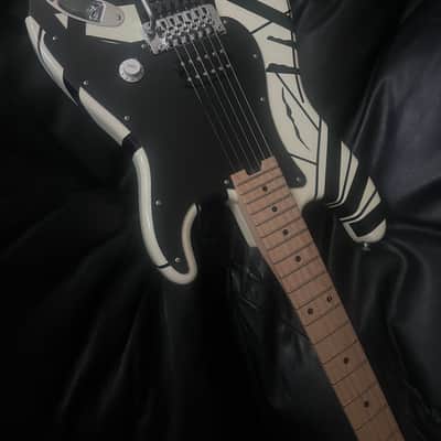 EVH Striped Series Electric Guitar 2013 - White with Black Stripes**ERUPTION!** image 16