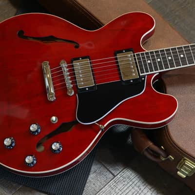 Minty! 2022 Gibson ES-335 Semi-Hollow Electric Guitar Cherry Gloss + OHSC image 3