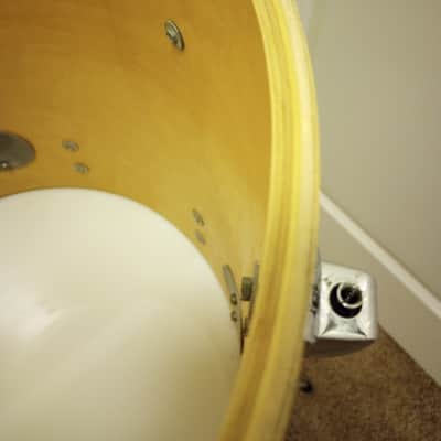 ludwig floor tom 16x16 78- 79, not completely sure - lacquer image 5