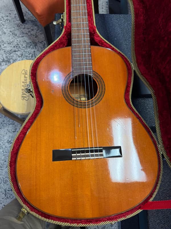 Yamaha G-70D image 1