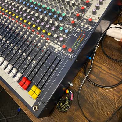 Soundcraft SPIRIT FOLIO SX 英国製 SPIRIT FOLIO SX アナログミキサー