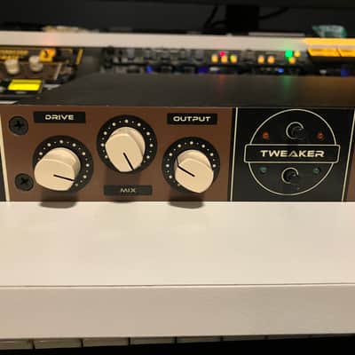 Kush Audio Tweaker Single-Channel Discrete VCA Compressor 2010s - Brown / Black image 3
