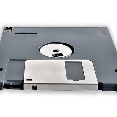 💾PAQUETE DE 7 DISQUETES USADOS DE 100 MB IOMEGA ZIP image 8