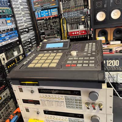 AKAI MPC 3000 LE limited Edition 32 meg v3.11 Floppy ,Black //ARMENS//