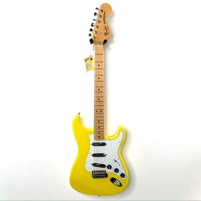 Fender MIJ LTD International Color Stratocaster - Monaco Yellow image 2