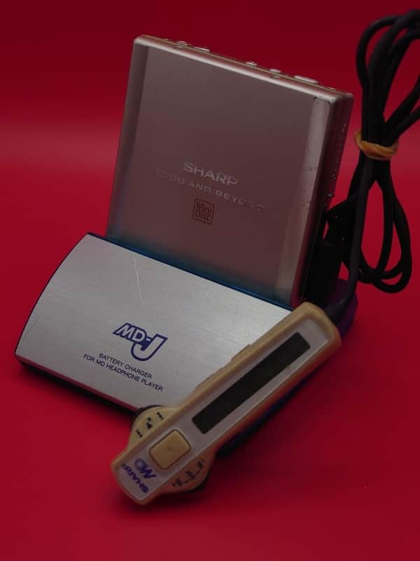 COMPLETE Sharp MD ST531 Siver Portable MD Player tested working image 1