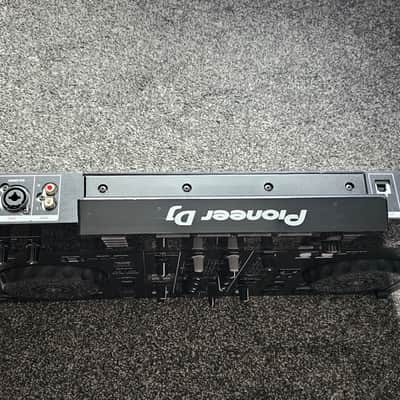 Pioneer XDJ-RR 2-Channel Rekordbox All-In-One DJ System 2018 - Present - Black image 3