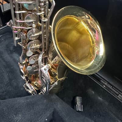 Bundy Alto Saxophone / 1268978 image 4