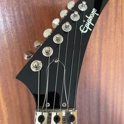 Epiphone Brendon Small Ghosthorse Explorer 2021 - 2025 - Galaktikon Burst image 6