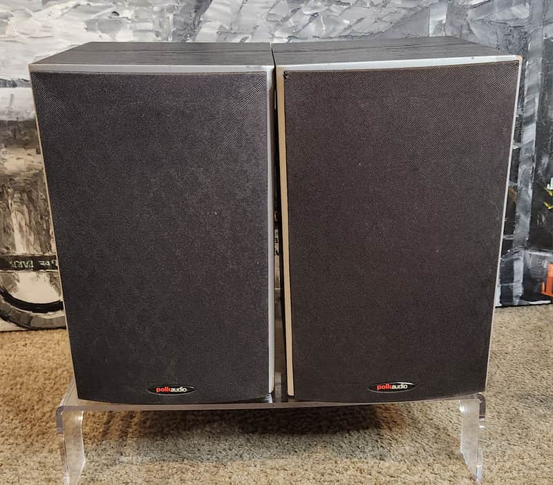 Polk Polk Audio Monitor 30 compact, rear-ported bookshelf speakers 90s - Black image 1