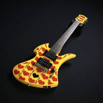 Burny Yellow Heart Jr. YH-JR Mini Guitar (Hide X Japan Signature