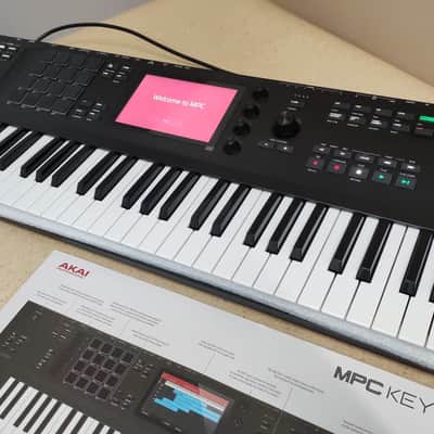 Akai Mpc Key 61 Standalone Synthesizer - Workstation